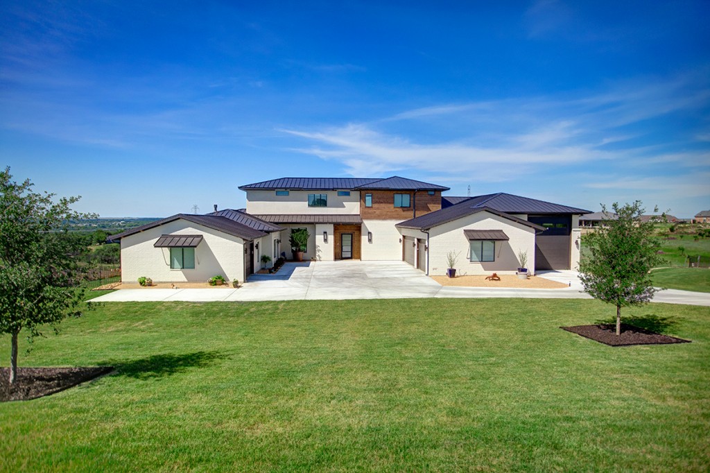 Custom Bella Ranch Home in Aledo, Tx · Steed Custom Homes